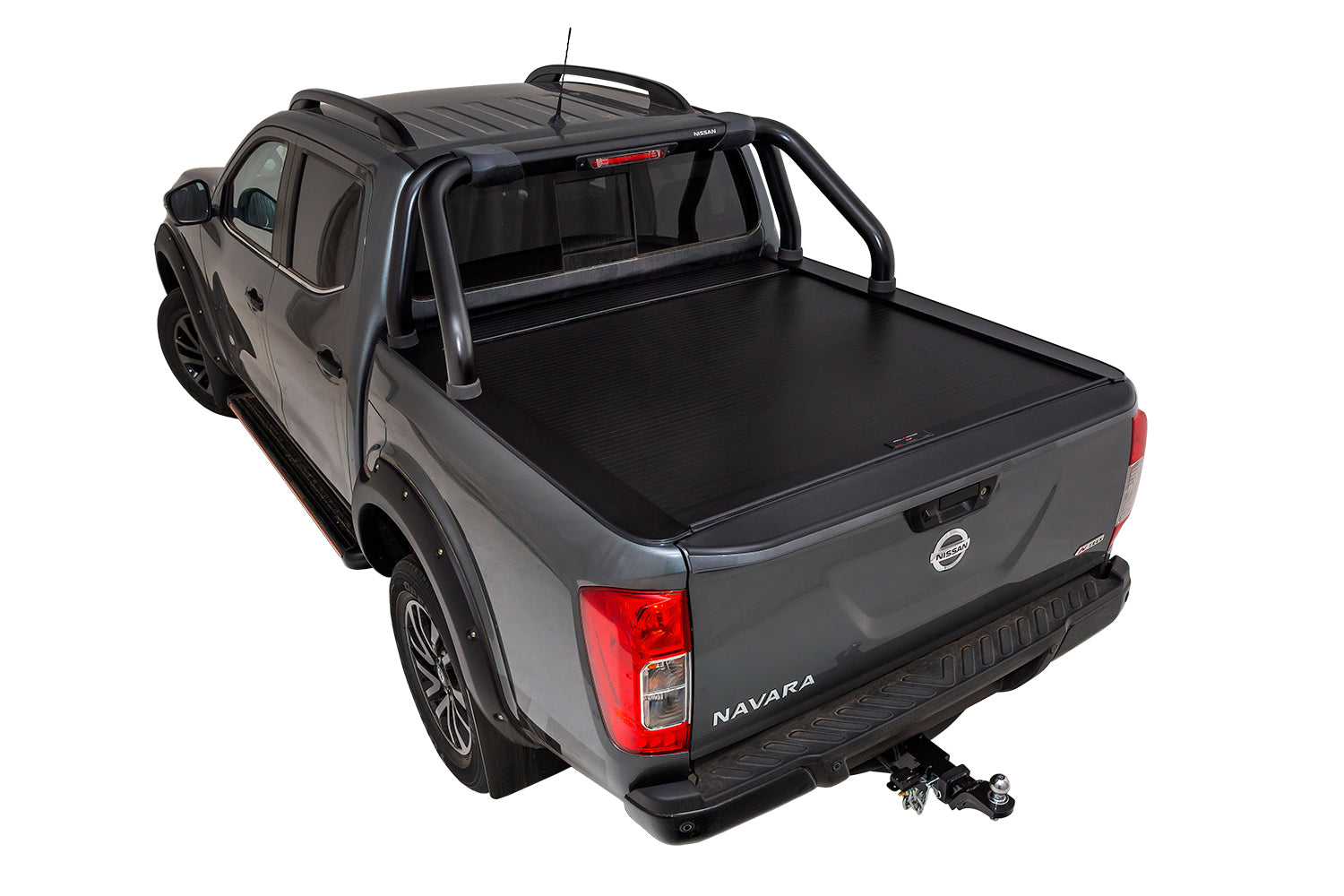 Dual Cab Nissan Navara D23 NP300 - Roll R Cover with sports bar mounting kit Series 3 - Xtreme Ute Worx