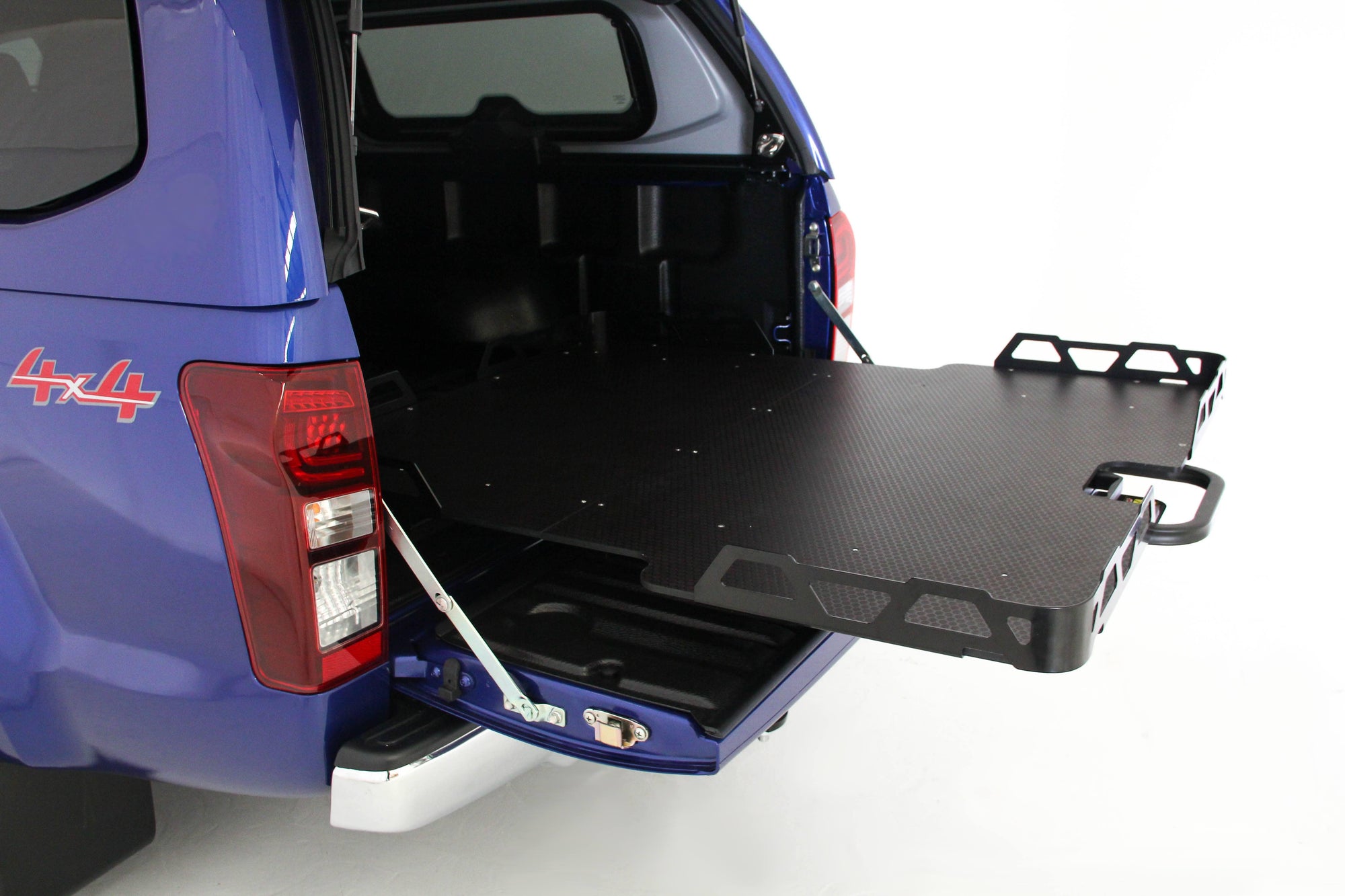 Isuzu D'Max - DUAL CAB - LoadSlide - Xtreme Ute Worx